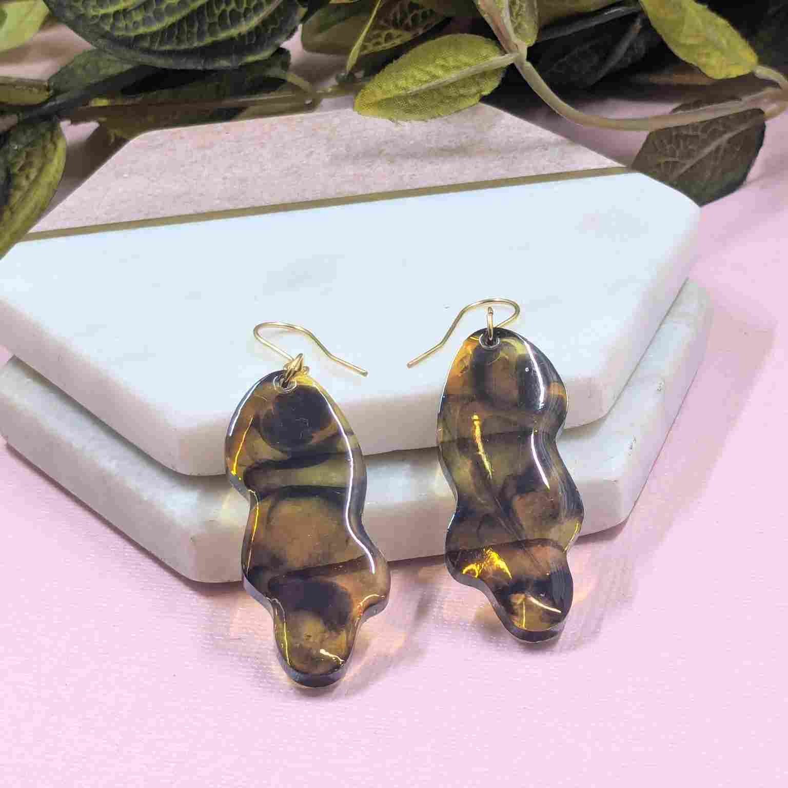 Close up of Billie Tortoiseshell Wavy Resin Dangle Earring - Handmade Yorkshire