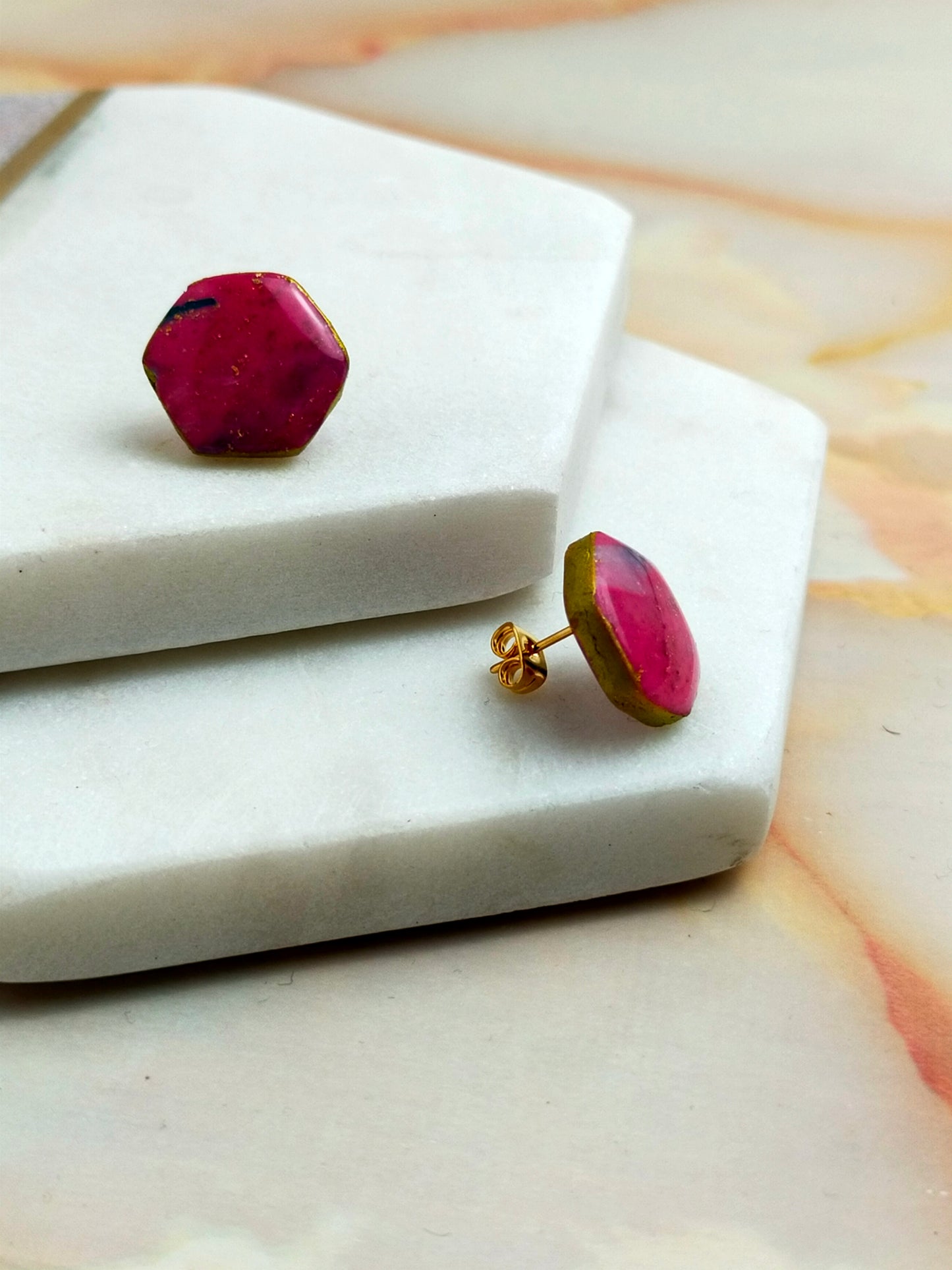 "Ellie" Pink Marbled Small Hex Studs