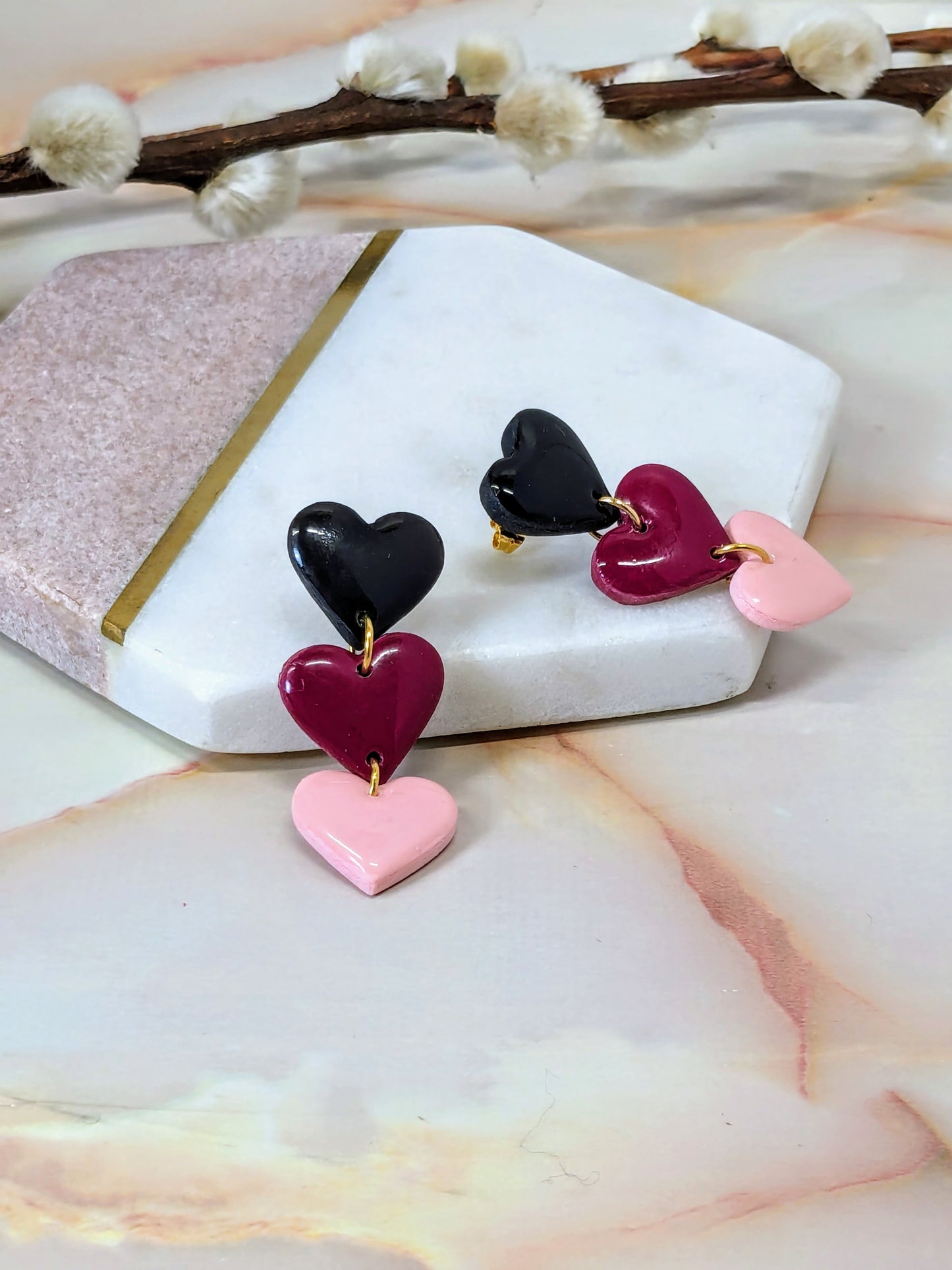 "Hart" Multi Black, Red & Pink Heart Polymer Clay Dangle Earrings