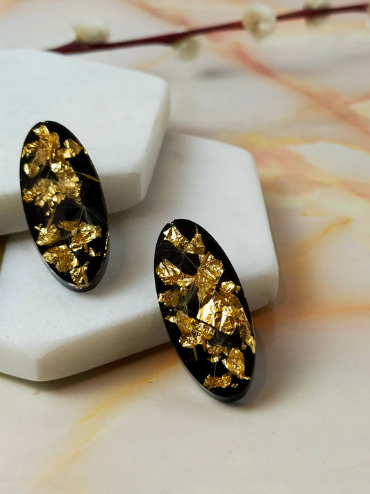 "Khloe" Dandelion Real Flowers with Gold leaf on Black Oval Studs