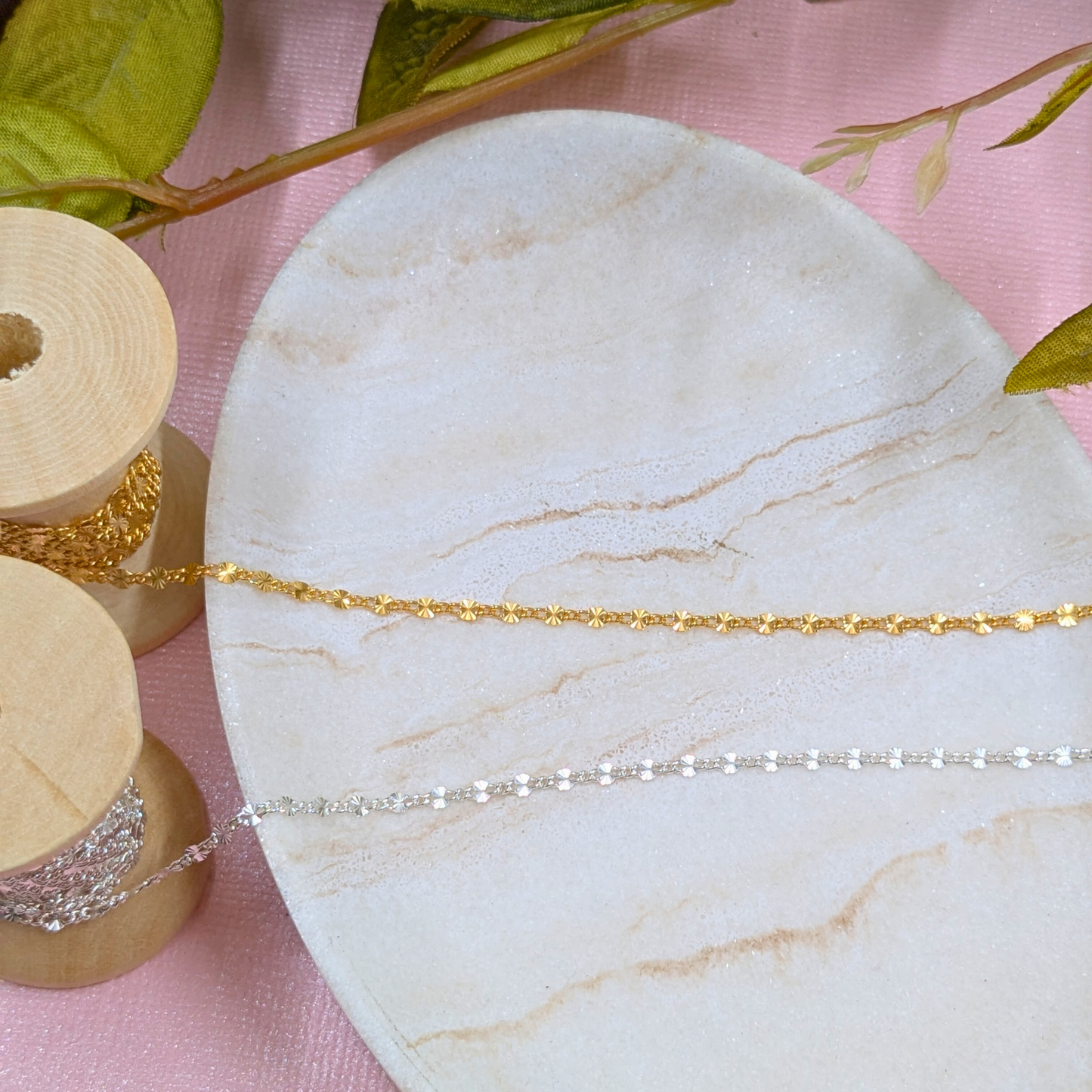 "Amsterdam" Oval Starburst Chain