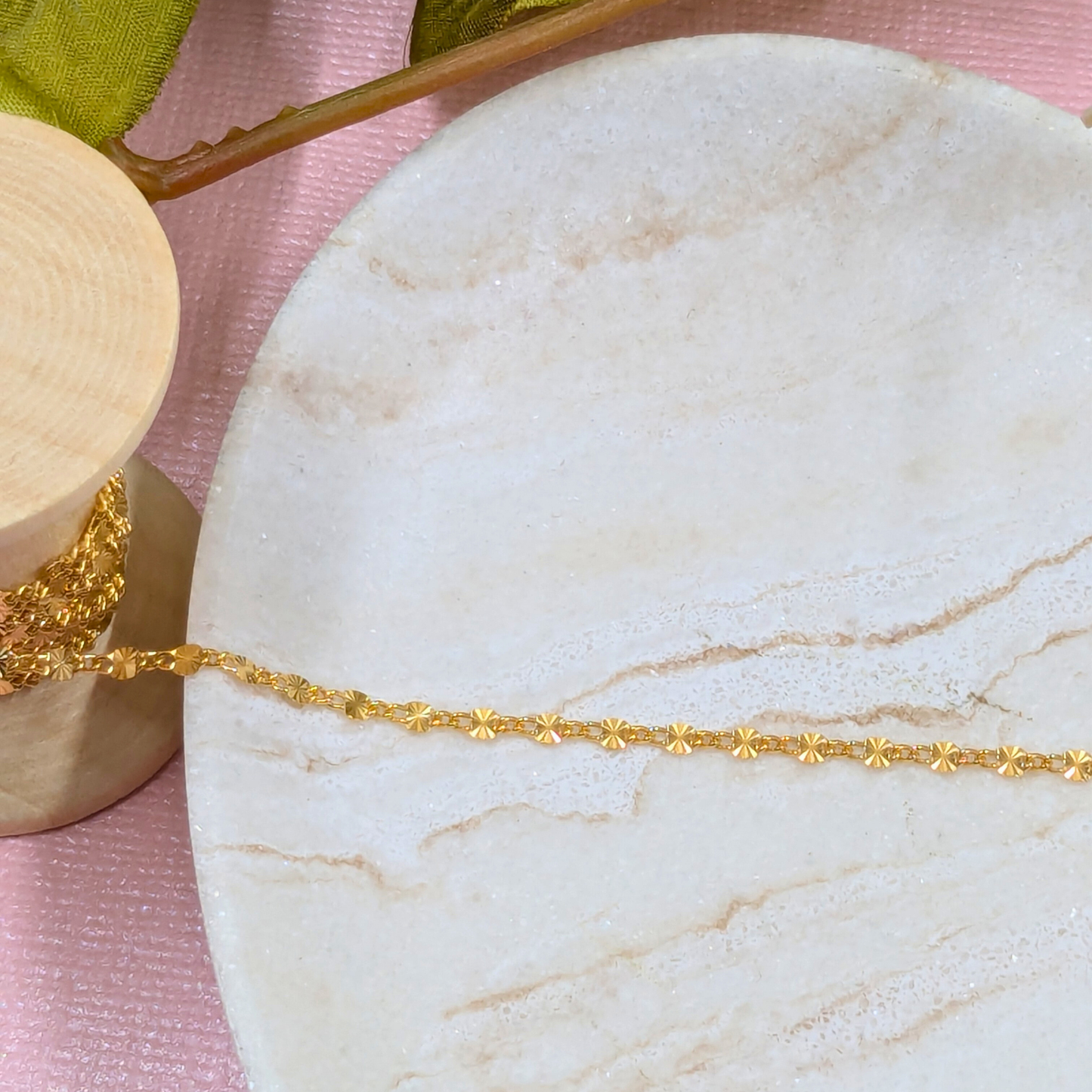 "Amsterdam" Oval Starburst Chain