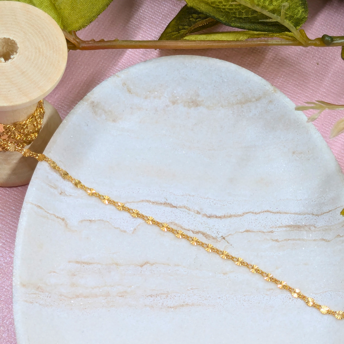"Amsterdam" Oval Starburst Chain