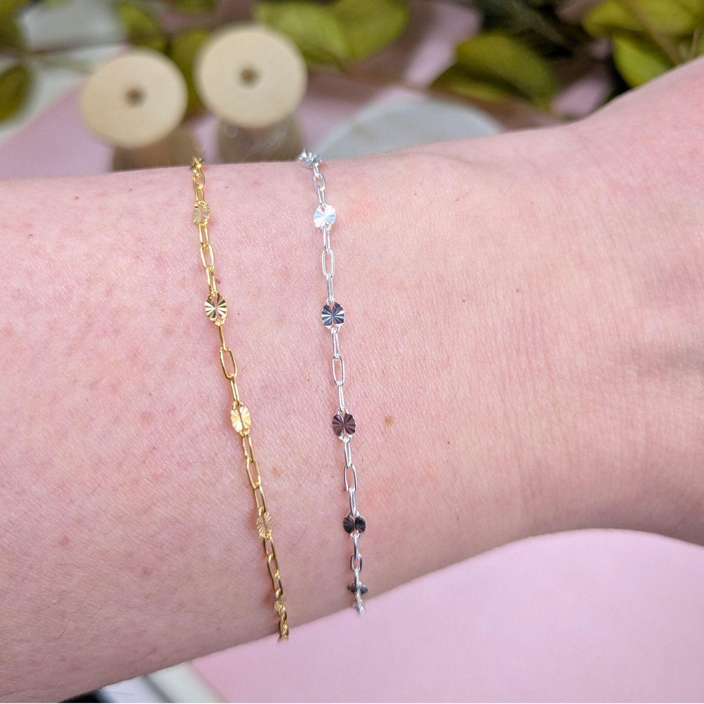 "Berlin" Oval Starburst & Cable Chain