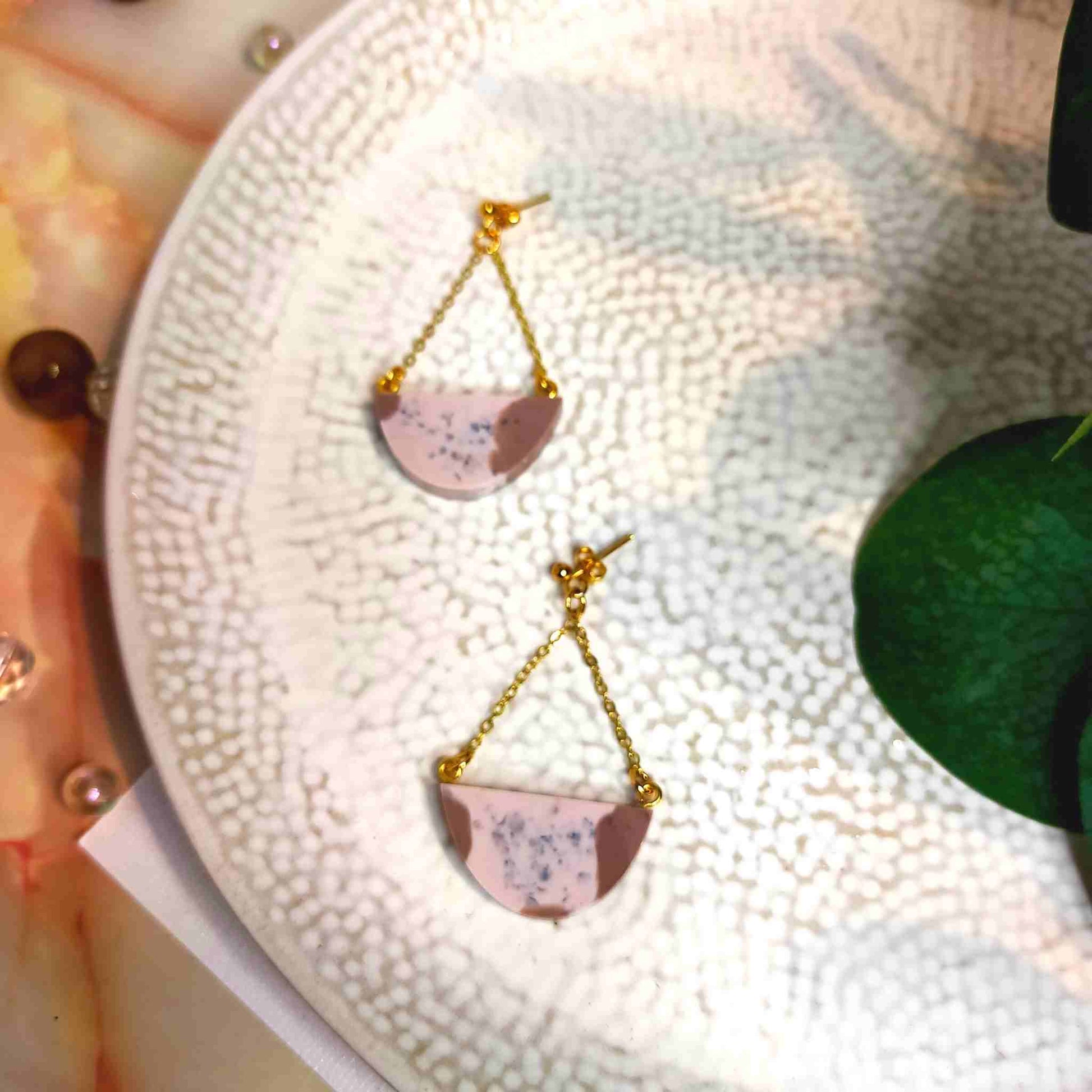 Half Circle Chain Cream & Beige Resin Dangle Earrings