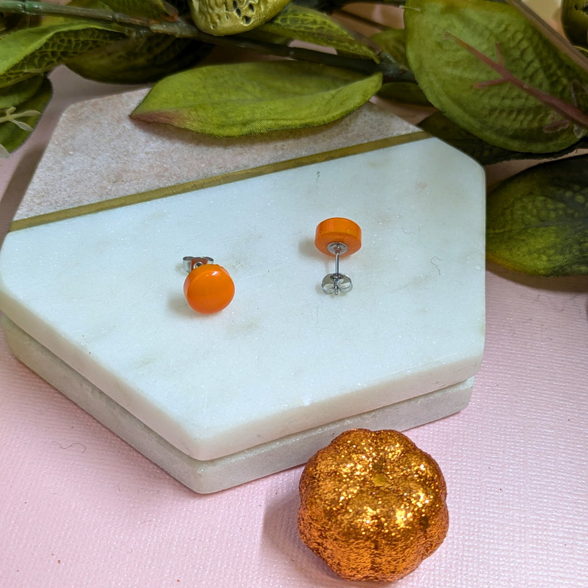 Bridget Pumpkin Resin Stud Earrings