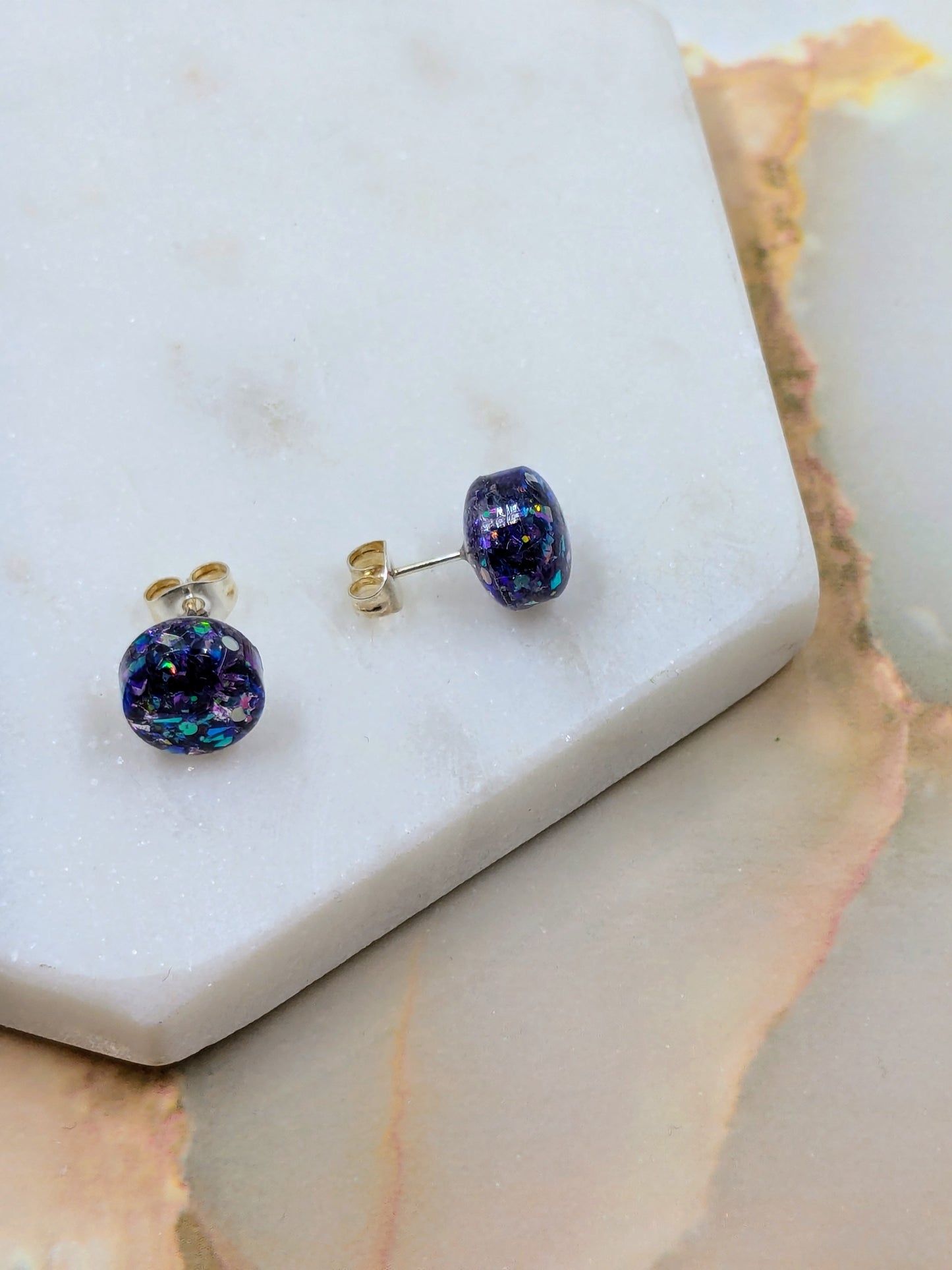 "Bridget" Amethyst Glitter Small Resin Stud Earrings