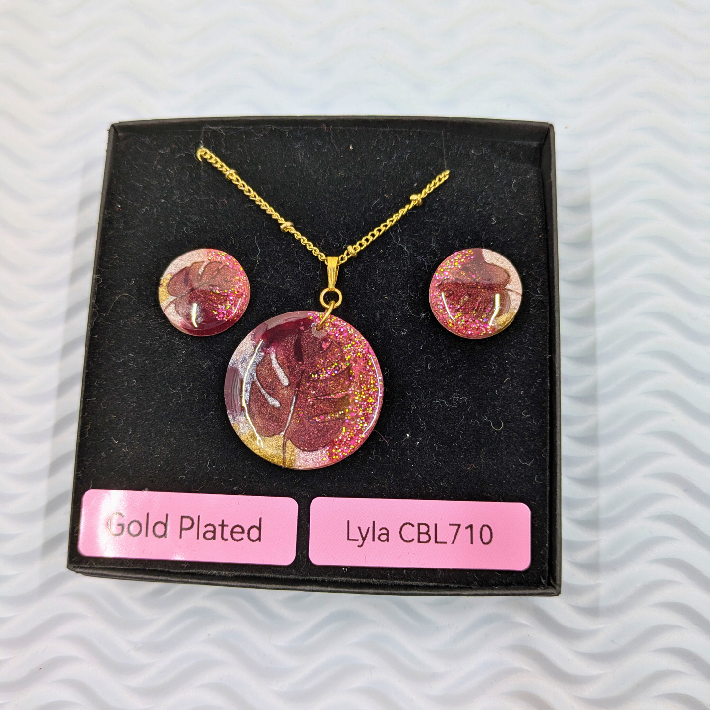 "Lyla" Leaf Burgundy Pink Resin Studs & Necklace Set
