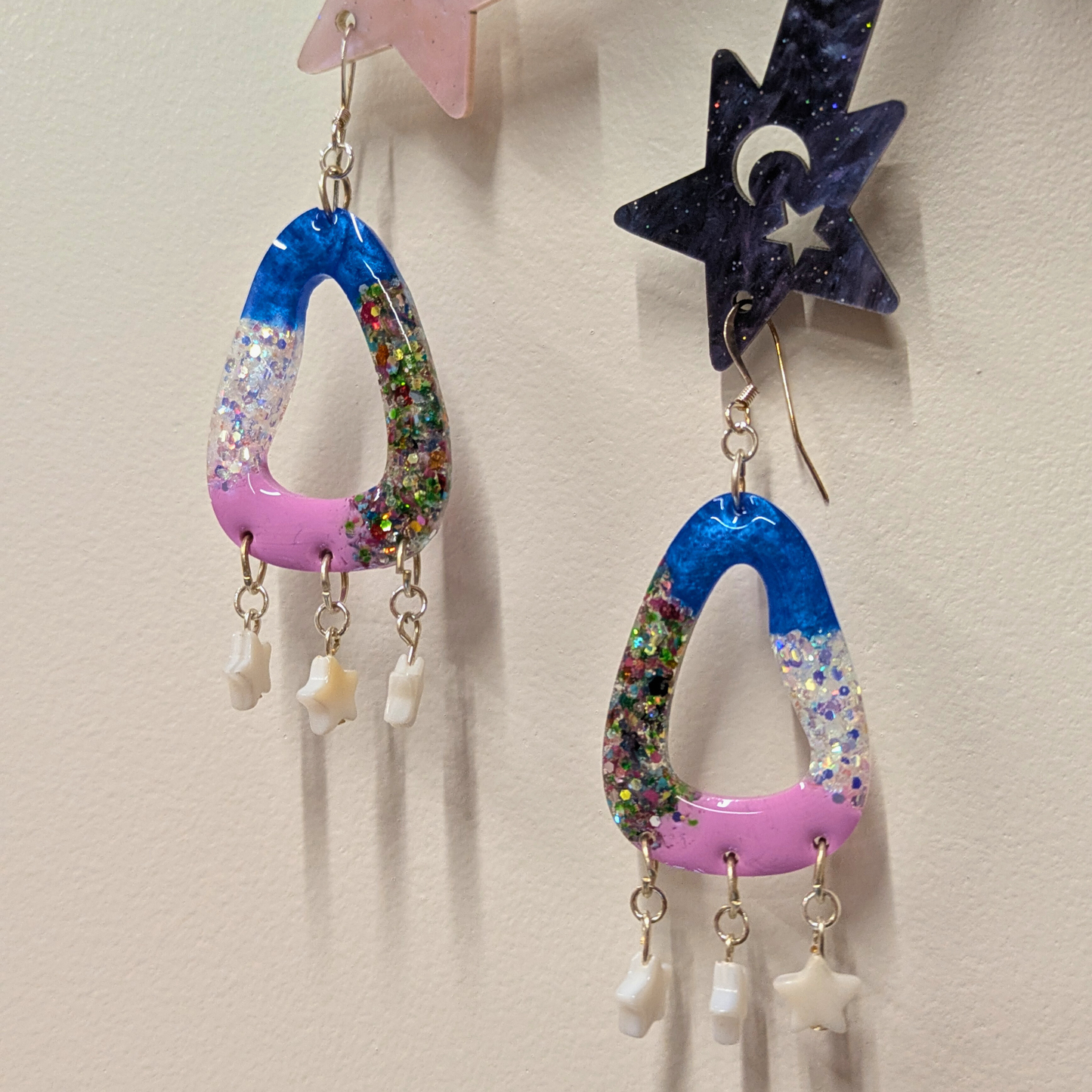 Naomi Wavy Resin Dangles - Sustainable No Waste Collection - Yorkshire