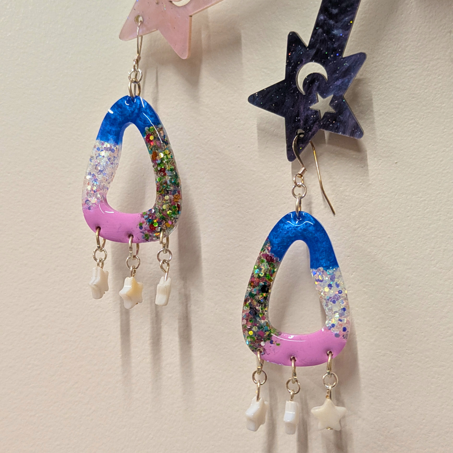 Naomi Wavy Resin Dangles - Sustainable No Waste Collection - Yorkshire