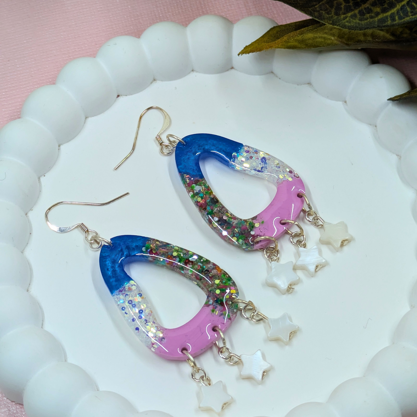 Naomi Wavy Resin Dangles - Sustainable No Waste Collection - Yorkshire