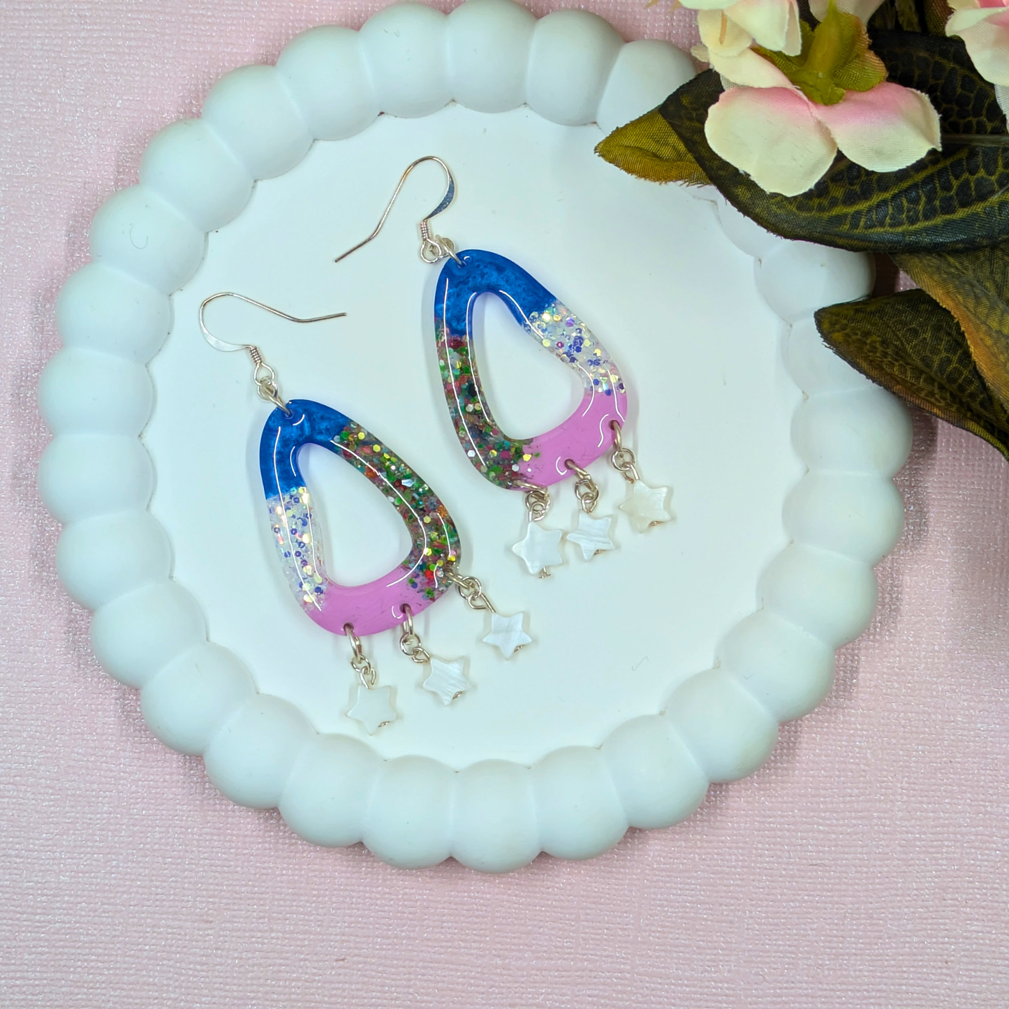 Naomi Wavy Resin Dangles - Sustainable No Waste Collection - Yorkshire