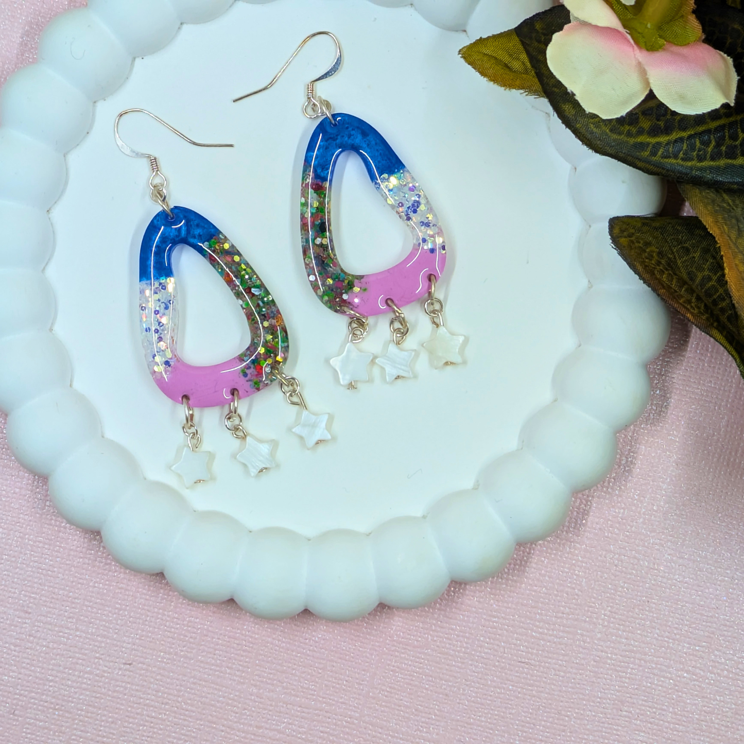 Naomi Wavy Resin Dangles - Sustainable No Waste Collection - Yorkshire