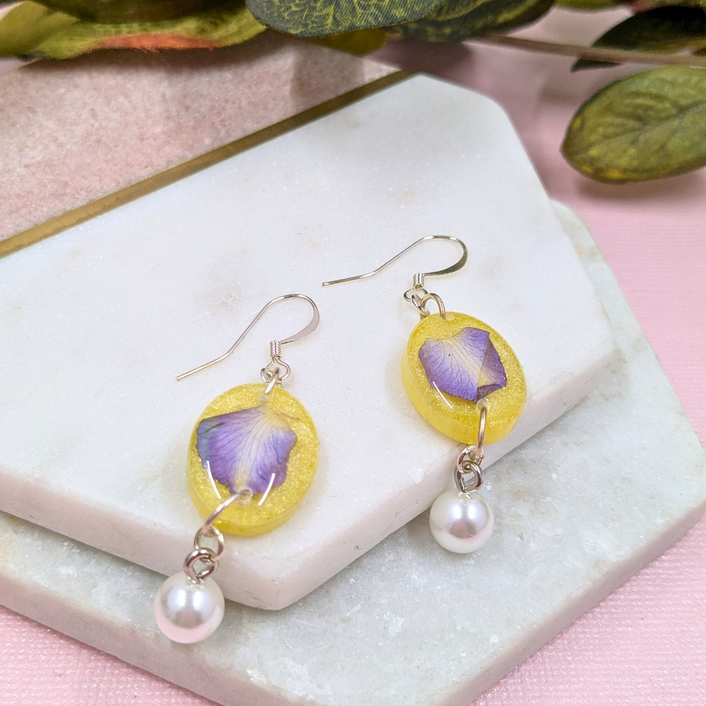 "Alana" No Waste Purple Real Flowers Lemon Resin Oval Dangle with Pearl Charm