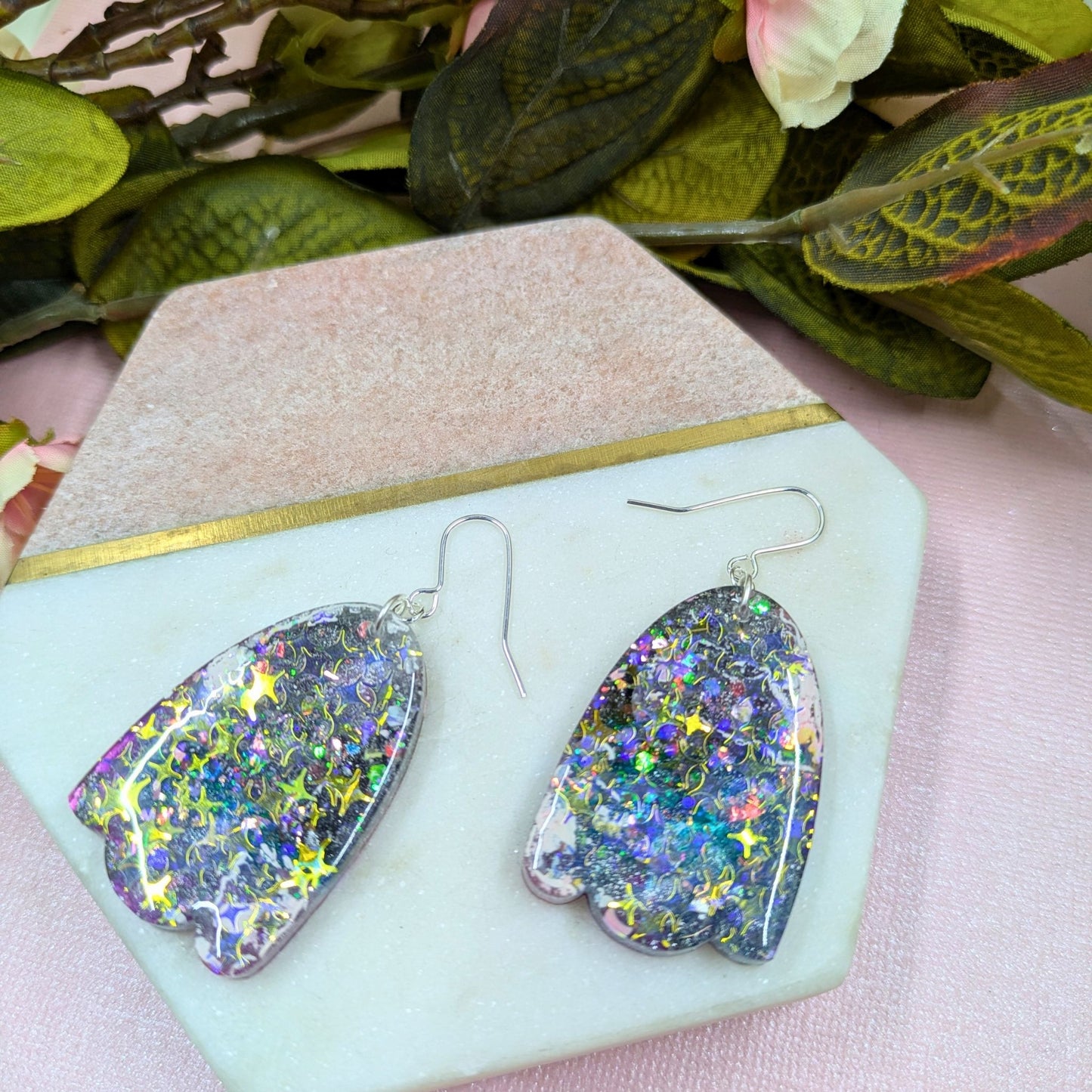 "Esme" Oval Wave Star Mystical Resin Earrings