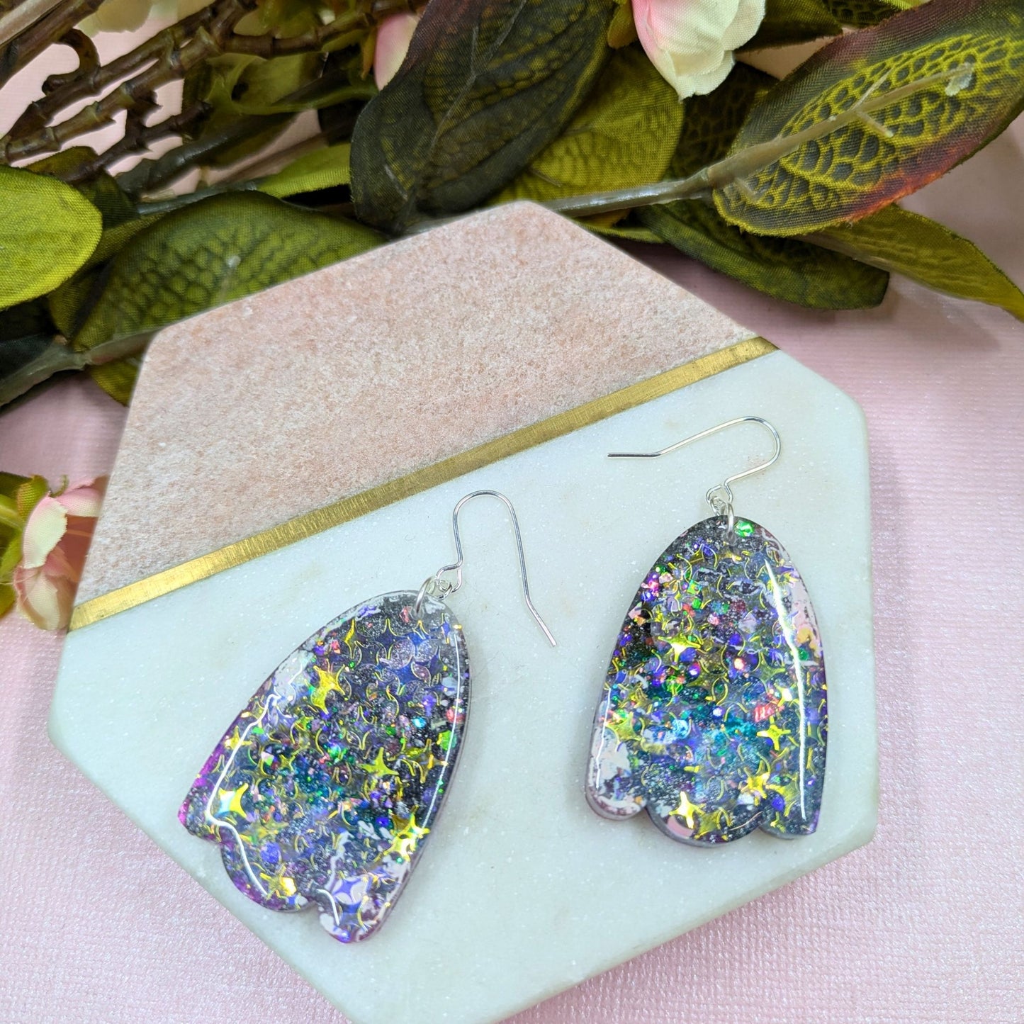 "Esme" Oval Wave Star Mystical Resin Earrings