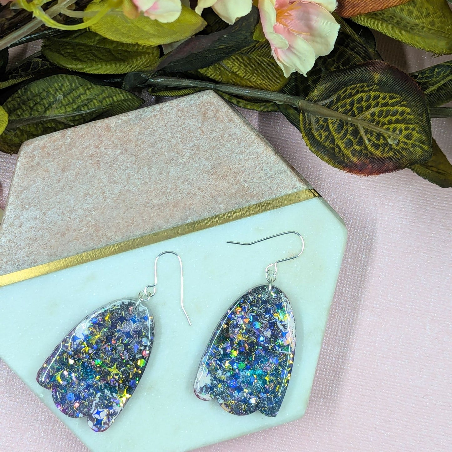 "Esme" Oval Wave Star Mystical Resin Earrings
