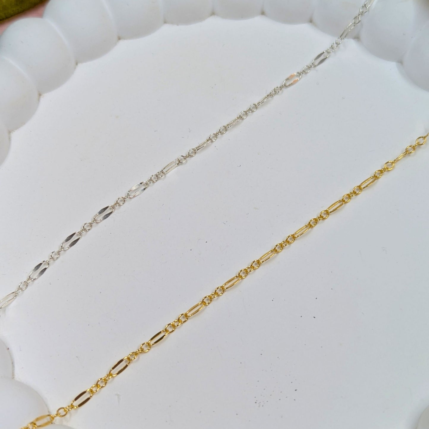 "Siena" Lip Chain
