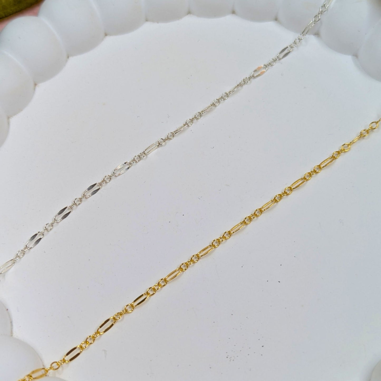 "Siena" Lip Chain