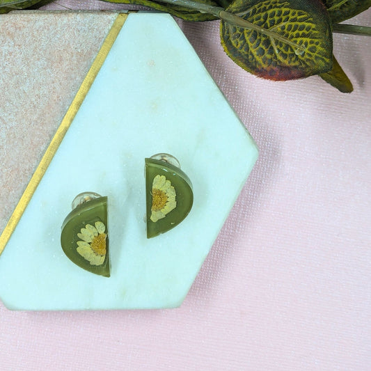 "Teresa" Real Flowers Yellow Daisy Semi Circle Khaki Resin Clip On Earrings