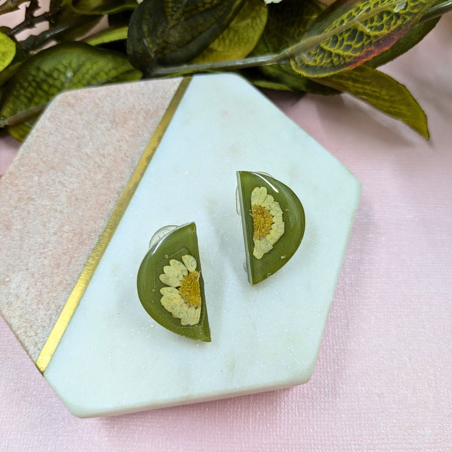 "Teresa" Real Flowers Yellow Daisy Semi Circle Khaki Resin Clip On Earrings