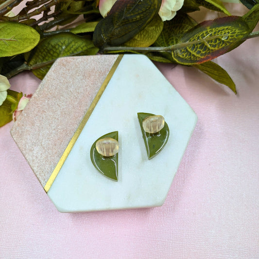"Teresa" Real Flowers Yellow Daisy Semi Circle Khaki Resin Clip On Earrings