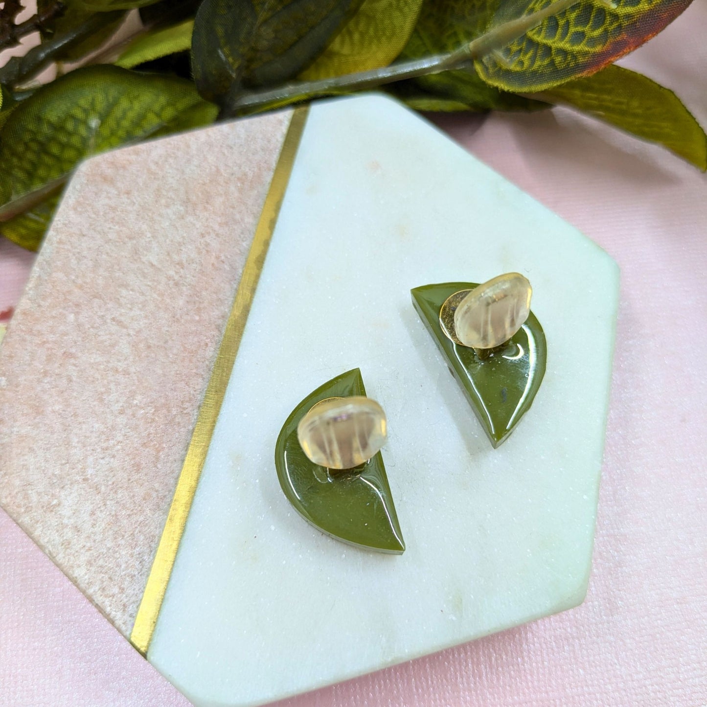 "Teresa" Real Flowers Yellow Daisy Semi Circle Khaki Resin Clip On Earrings