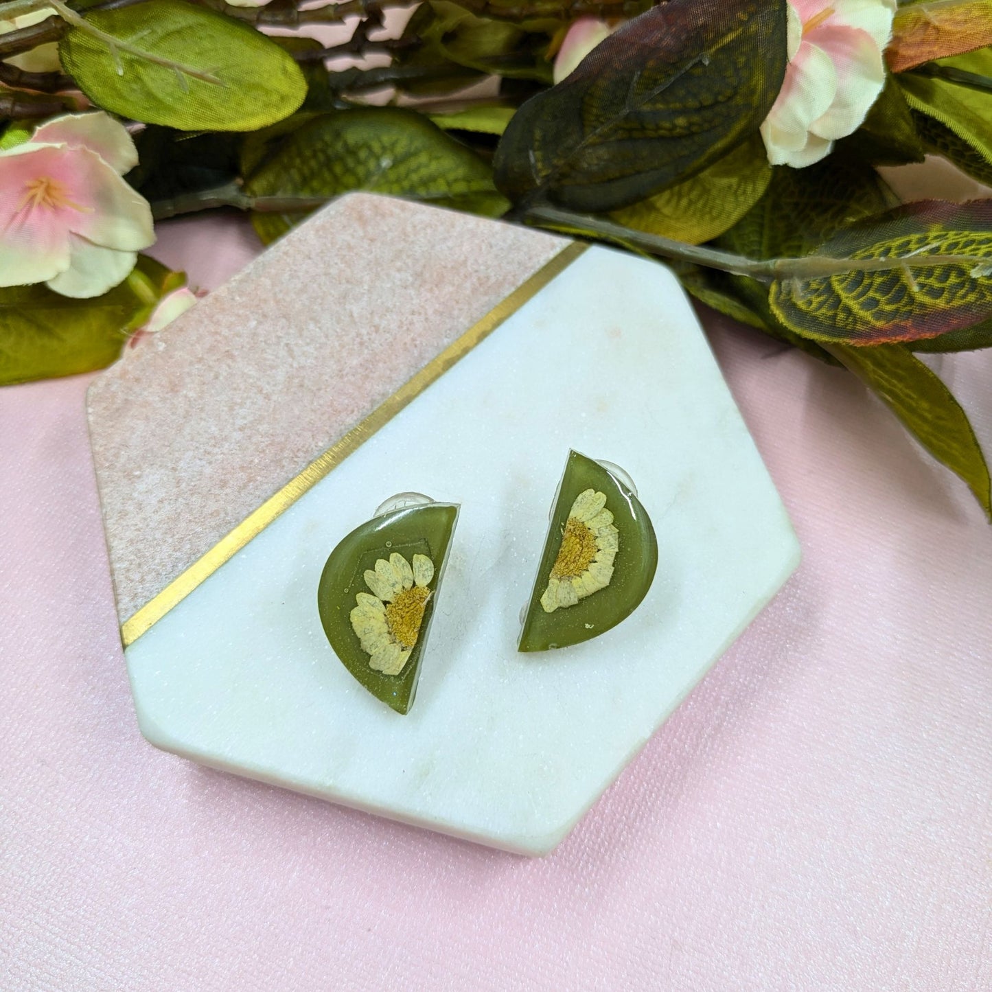"Teresa" Real Flowers Yellow Daisy Semi Circle Khaki Resin Clip On Earrings