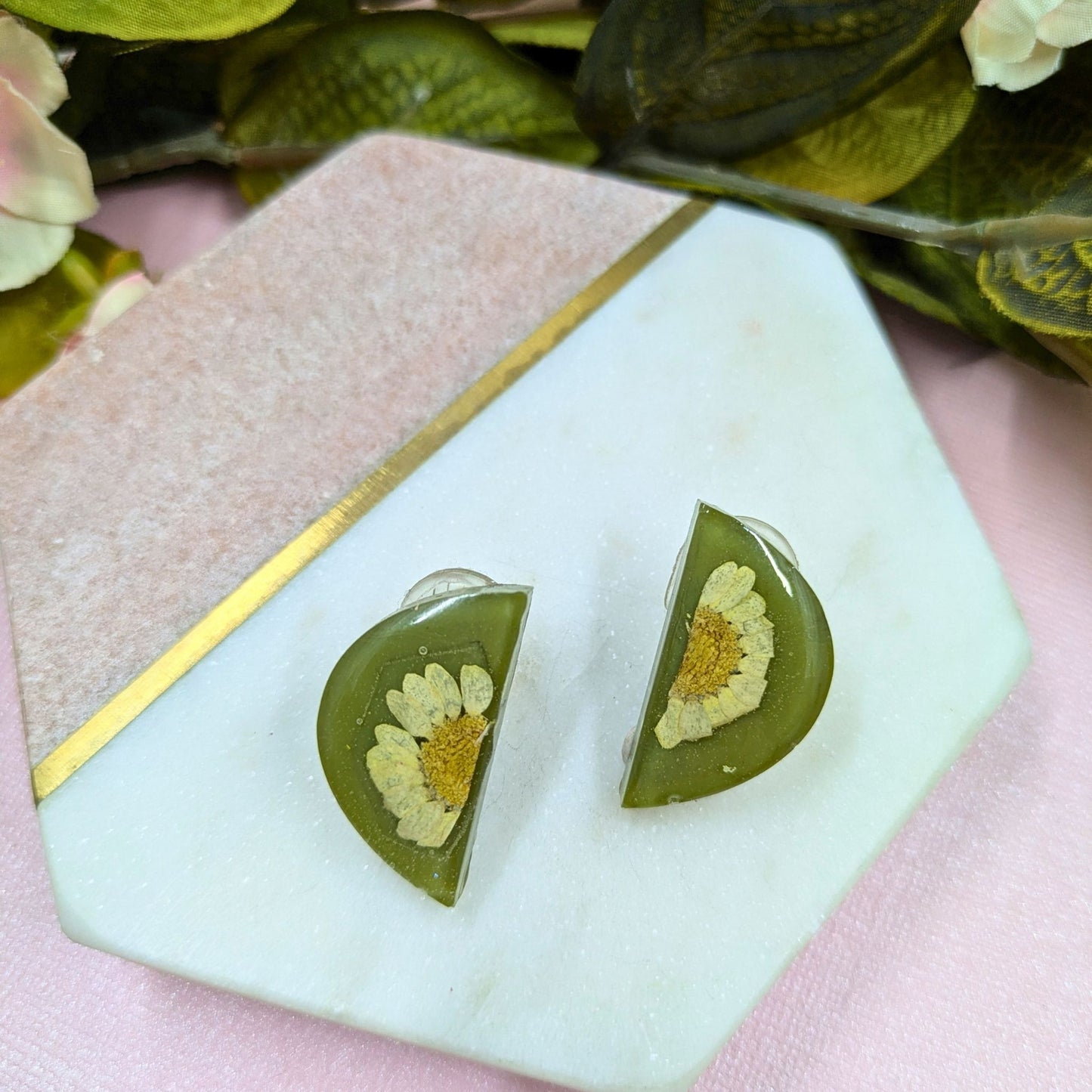 "Teresa" Real Flowers Yellow Daisy Semi Circle Khaki Resin Clip On Earrings