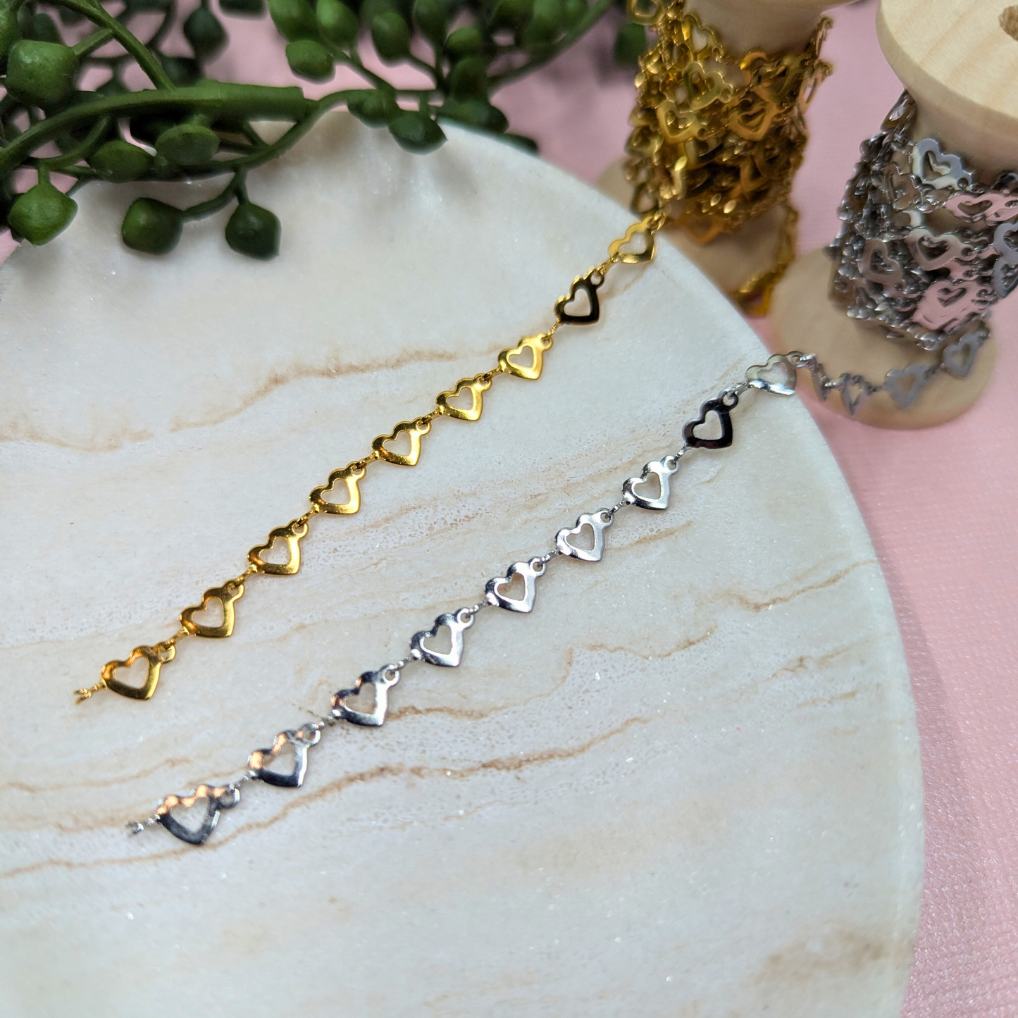 "Salzburg" Stainless Steel Flat Heart Chain
