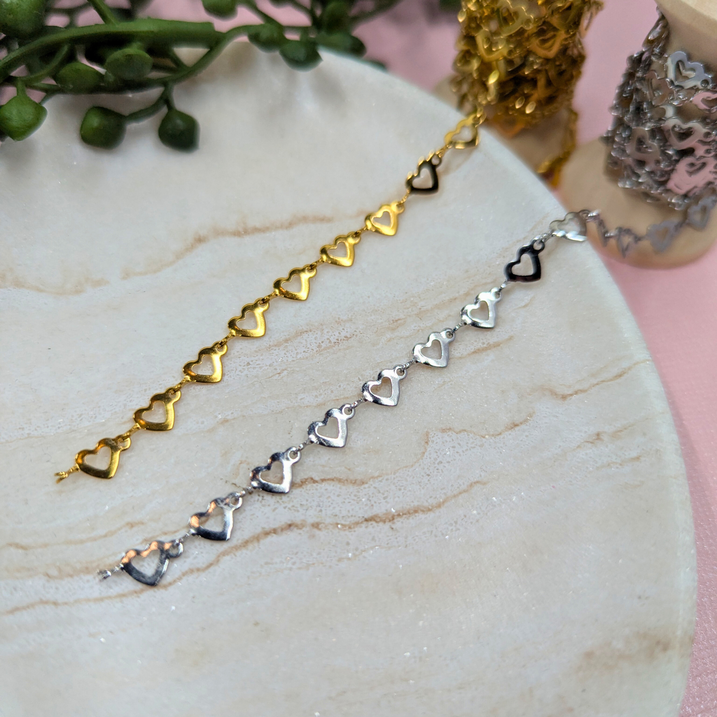 "Salzburg" Stainless Steel Flat Heart Chain