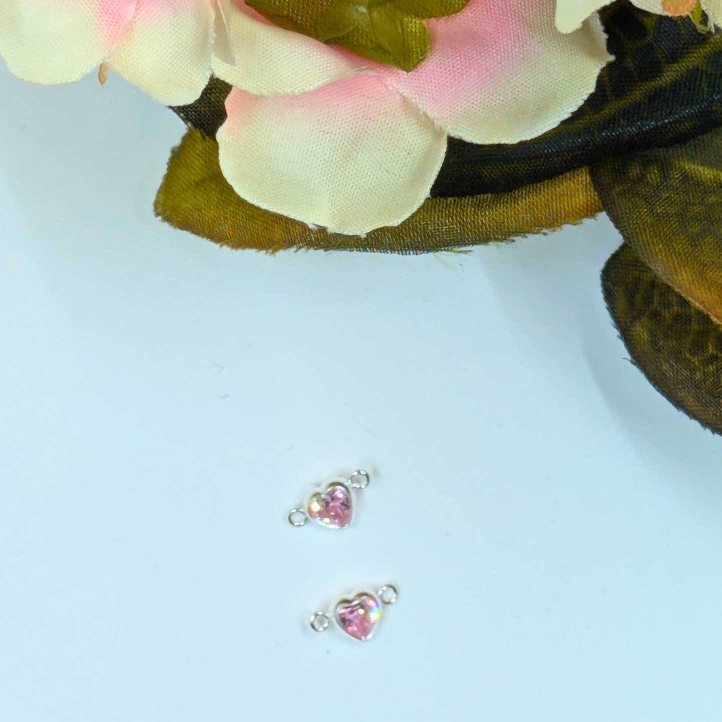 Birthstone 4mm Cubic Zirconia Heart Connector