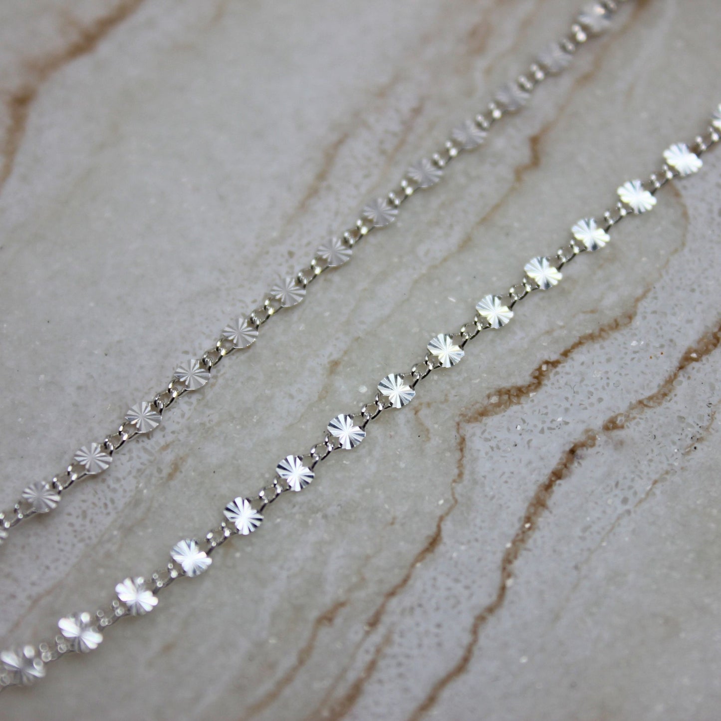 "Amsterdam" Sterling Silver Oval Starburst Chain