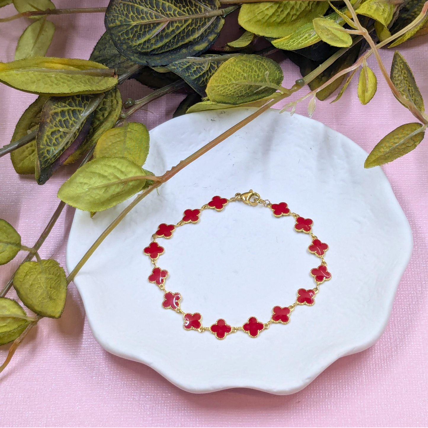 "Lyon" Gold Red Clover Bracelet - Welded Bonds Ready-to-Wear
