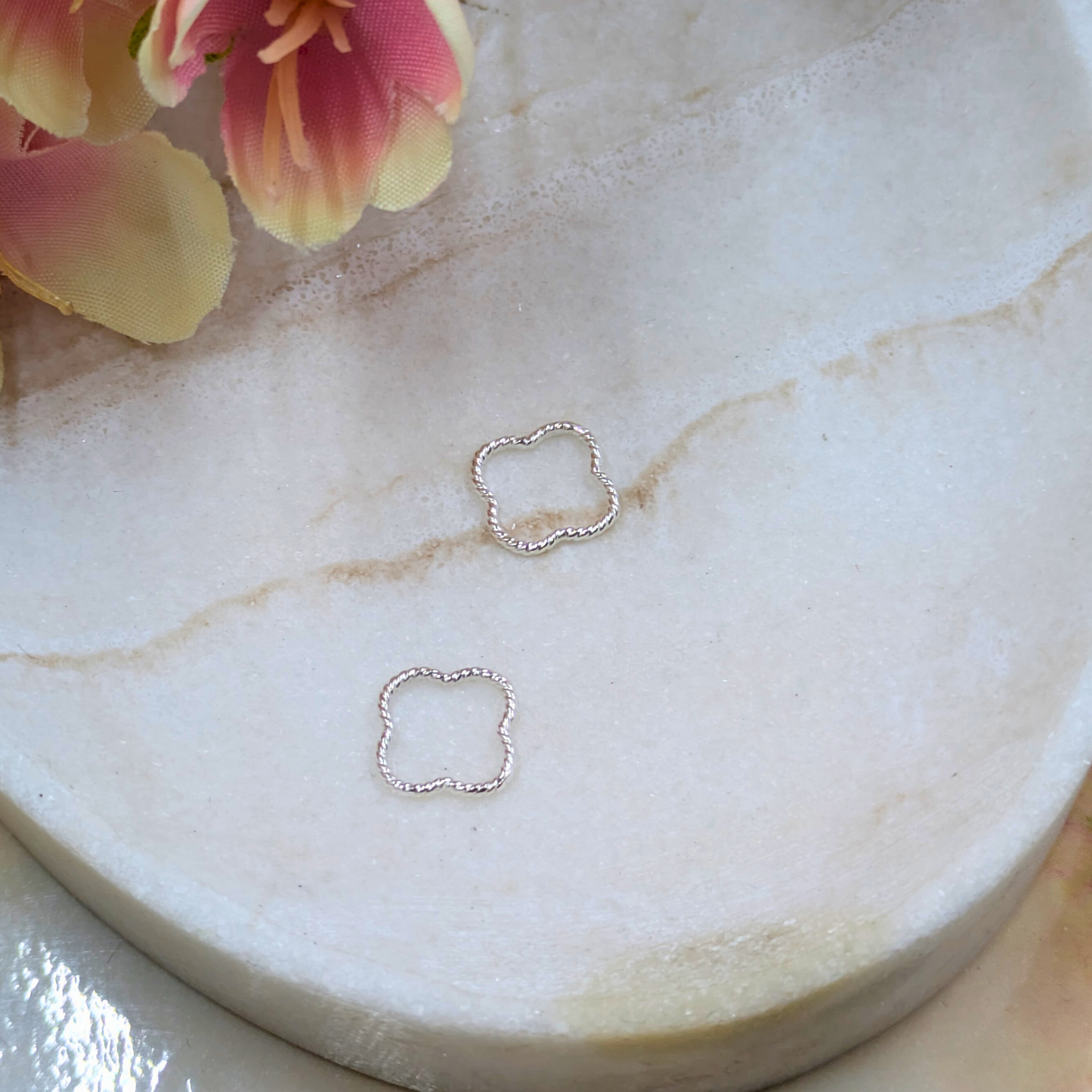 Sterling Silver Twisted Clover Connector