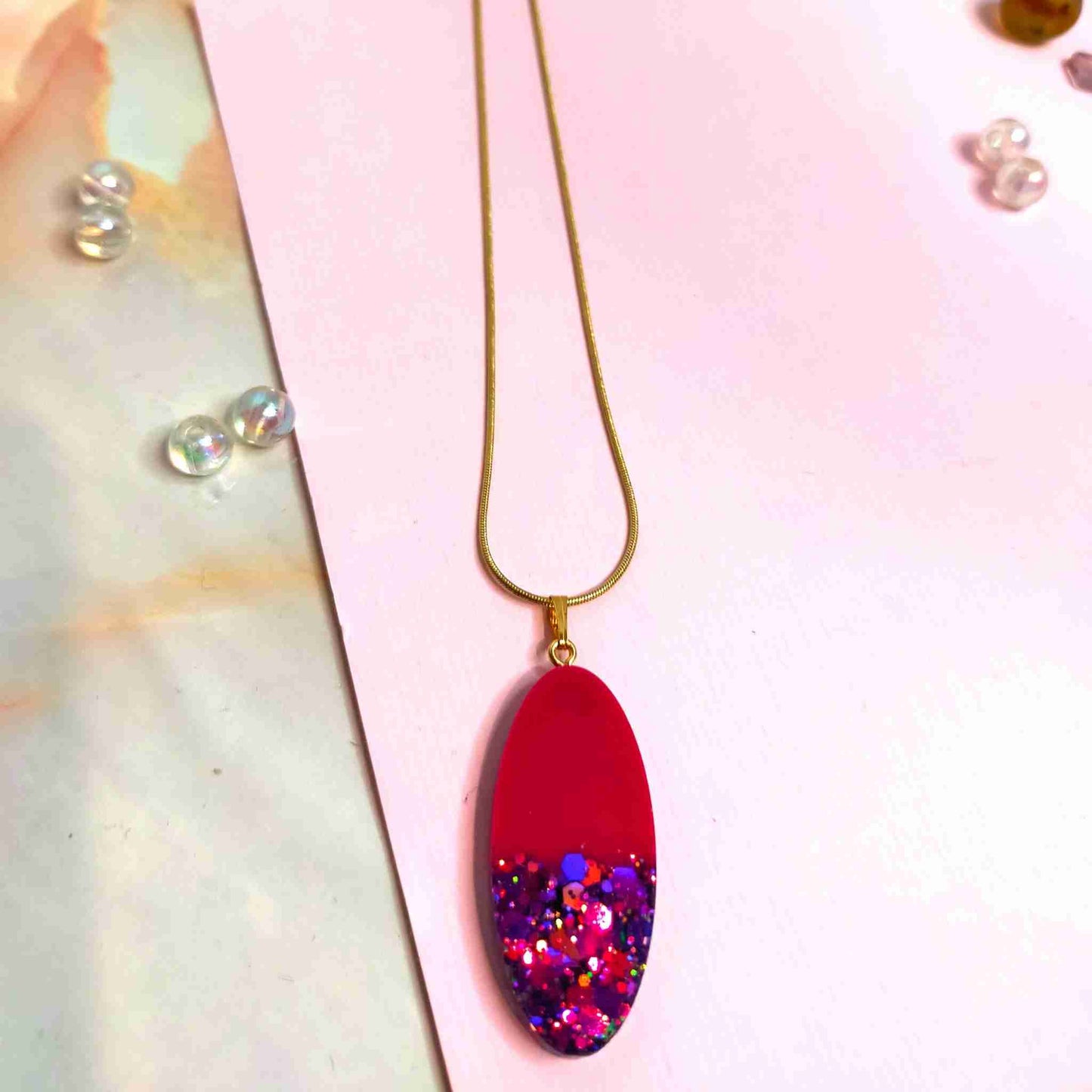 "Mae" Oval Pink Glitter Resin Necklace